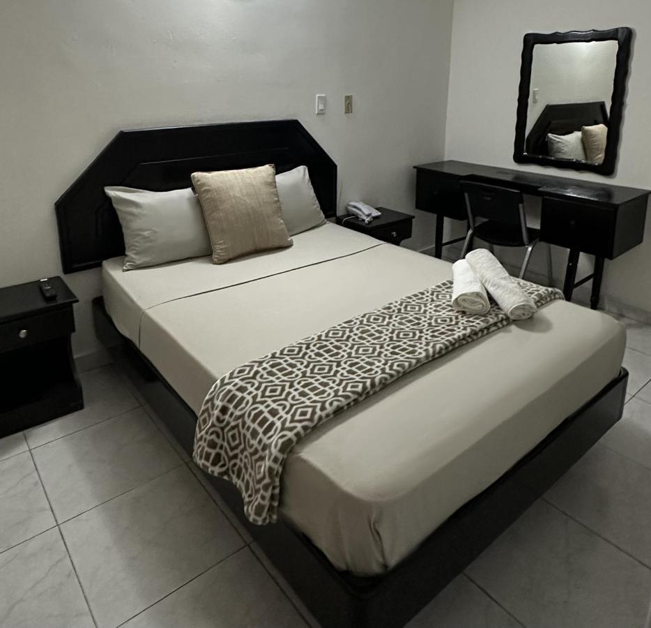 Costa Azul Hotel