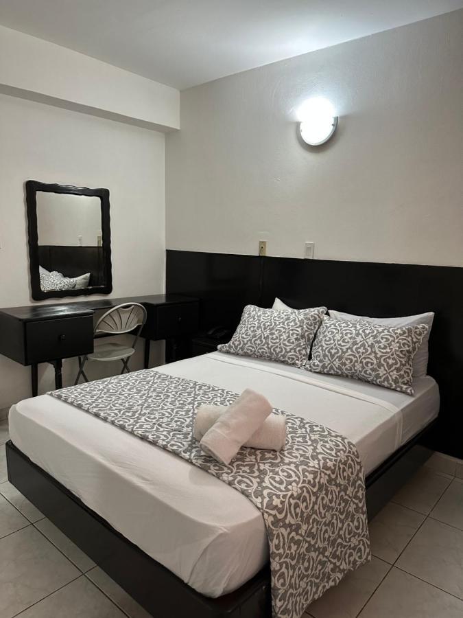Costa Azul Hotel *